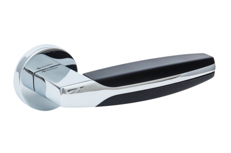 83853602_w800_h640_dione_cr_cr_al6[1]